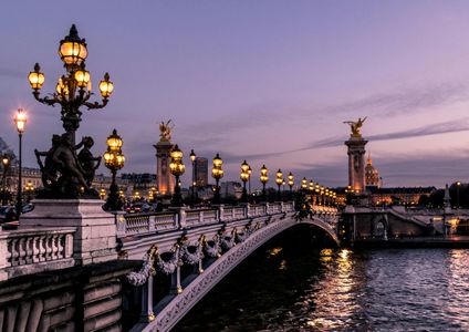 Twilight Over Paris Bridge — 200-piece jigsaw puzzle