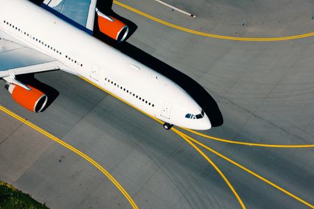 Airplane on Tarmac — 100-piece jigsaw puzzle