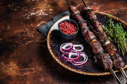 Smakfulla köttspett — pussel med 200 bitar