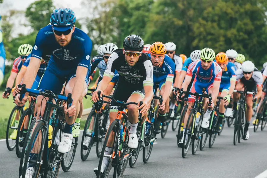 Cycling Race Momentum — 500-piece jigsaw puzzle