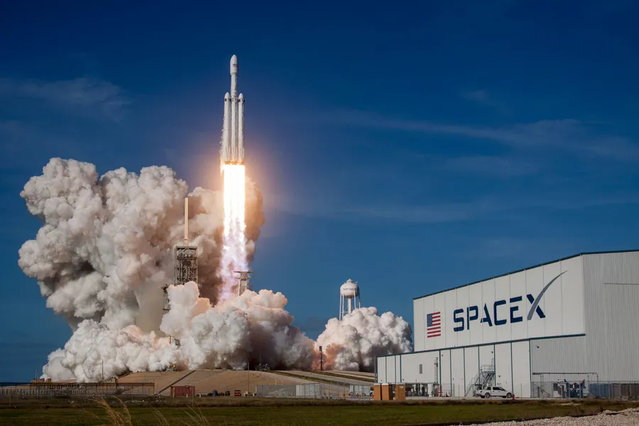 Rocket Launch Triumph — 150-piece jigsaw puzzle