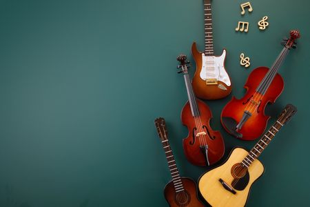 Harmony of Instruments — 500-piece jigsaw puzzle