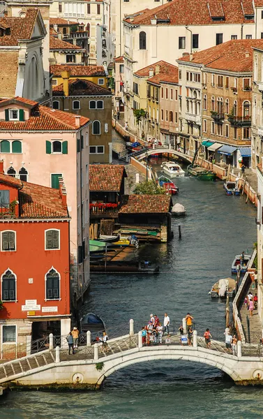 Venetian Canal Charm — 400-piece jigsaw puzzle