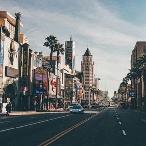 Hollywood Boulevard Vibes — 64-piece jigsaw puzzle
