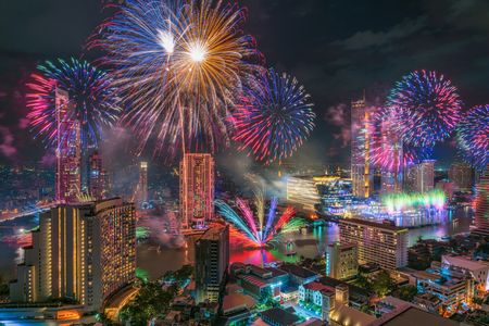 City Fireworks Celebration — 200-piece jigsaw puzzle