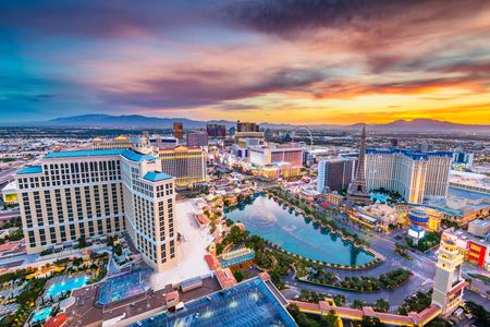 Vibrant Las Vegas Skyline — 400-piece jigsaw puzzle