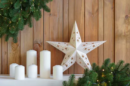 Christmas Candle Serenity — 300-piece jigsaw puzzle