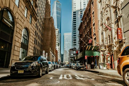 Urban Streetscape View — 100-piece jigsaw puzzle