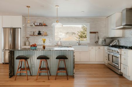 Modern Rustic Kitchen — 500-piece jigsaw puzzle