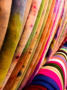 Colorful Fabric Waves — 150-piece jigsaw puzzle