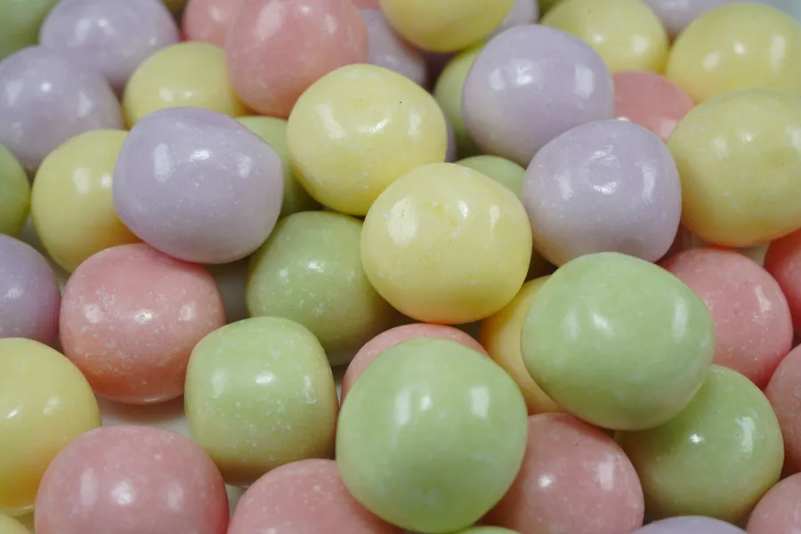 Pastel Candy Delight — 400-piece jigsaw puzzle