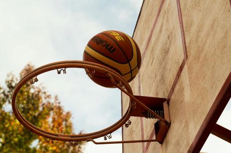 Perfect Basketball Shot — 400-piece jigsaw puzzle