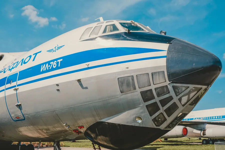 Vintage-Frachtflugzeug — 100-Teile-Puzzle