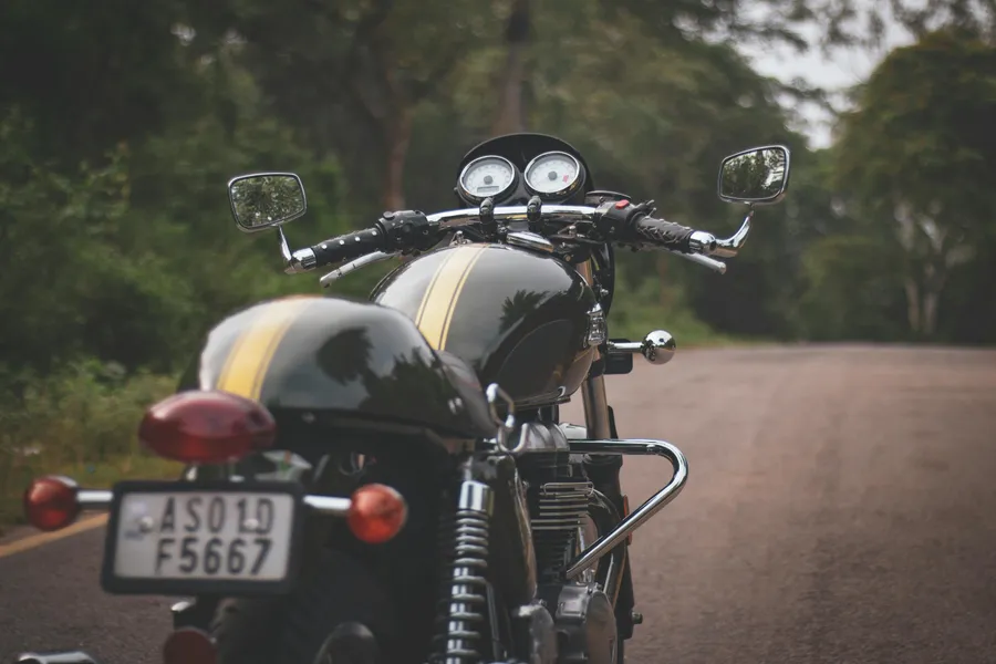 Passeio de motocicleta vintage — quebra-cabeça de 150 peças