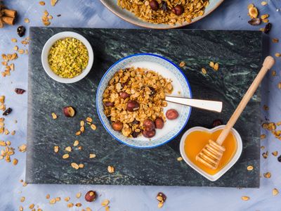 Granola and Honey Delight — 300-piece jigsaw puzzle