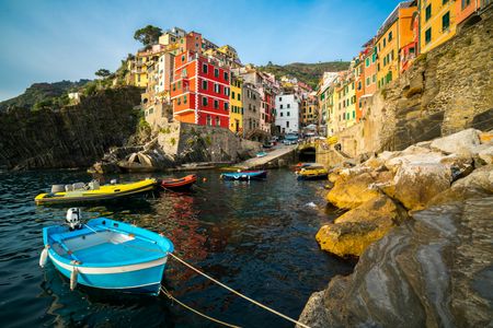 Colorful Coastal Village — 500-piece jigsaw puzzle