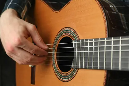Melodic Guitar Strings — 500-piece jigsaw puzzle