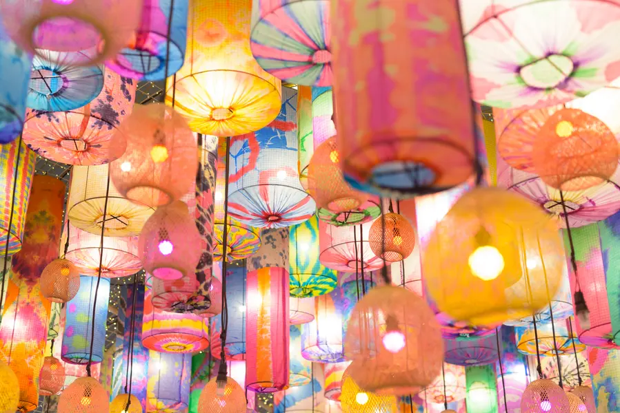 Vibrant Lantern Festival — 300-piece jigsaw puzzle