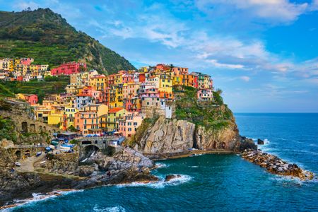 Colorful Coastal Village — 150-piece jigsaw puzzle