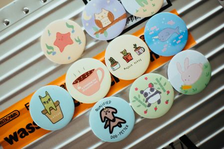 Charming Button Collection — 300-piece jigsaw puzzle