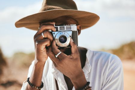 Capturing the Moment — 100-piece jigsaw puzzle
