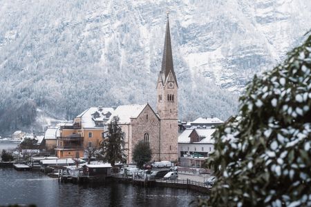 Winter in Austrian Village — 100-piece jigsaw puzzle