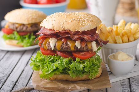 Gourmet Burger Delight — 300-piece jigsaw puzzle
