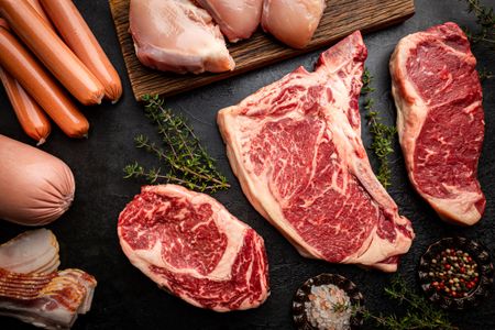 Assorted Fresh Meats — 200-piece jigsaw puzzle