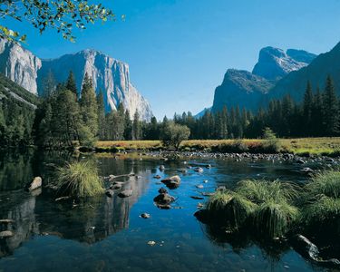 Majestic Mountain Reflection — 150-piece jigsaw puzzle