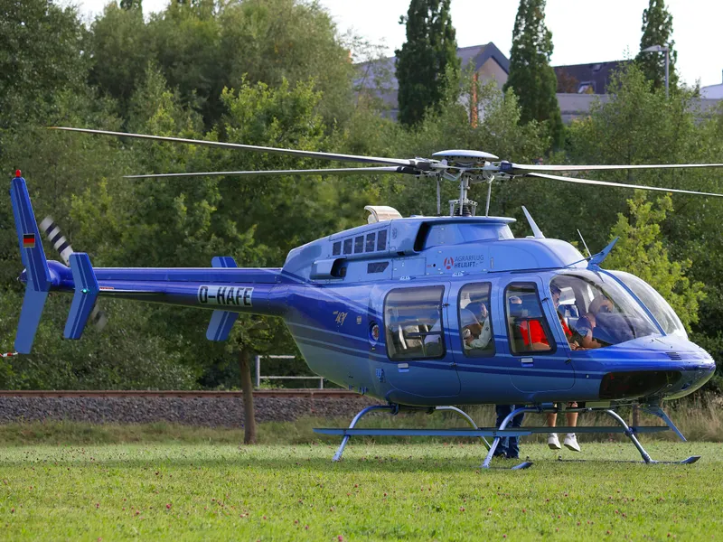 Vibrant Blue Helicopter — 150-piece jigsaw puzzle