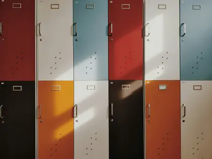 Colorful Lockers — 200-piece jigsaw puzzle