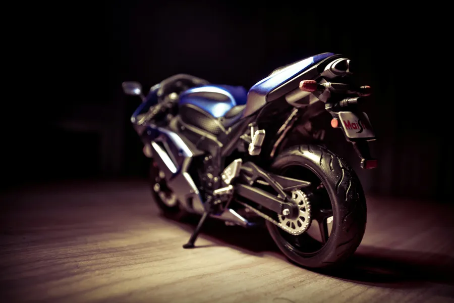 Élégance de moto miniature — puzzle de 200 pièces