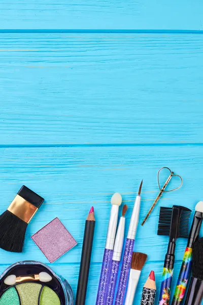 Vibrant Makeup Tools — 200-piece jigsaw puzzle
