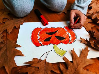 Autumn Art Creation — 300-piece jigsaw puzzle