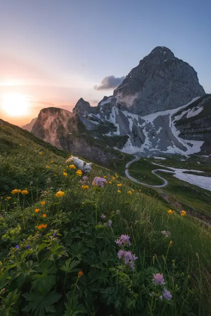 Alpine Sunrise Splendor — 150-piece jigsaw puzzle