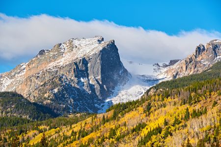 Majestic Mountain Range — 300-piece jigsaw puzzle
