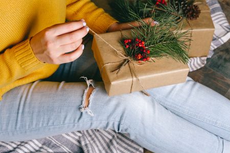 Handcrafted Holiday Gift — 64-piece jigsaw puzzle