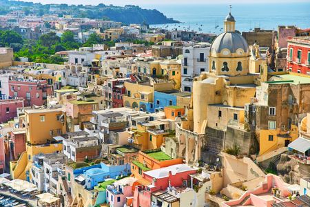 Colorful Coastal Town — 150-piece jigsaw puzzle
