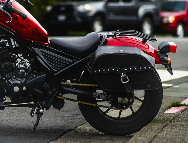 Red Motorcycle Elegance — 200-piece jigsaw puzzle