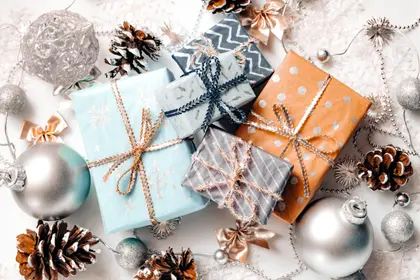 Festive Gift Arrangement — 500-piece jigsaw puzzle