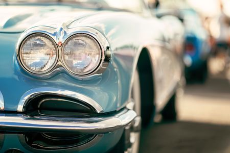 Vintage Car Elegance — 64-piece jigsaw puzzle
