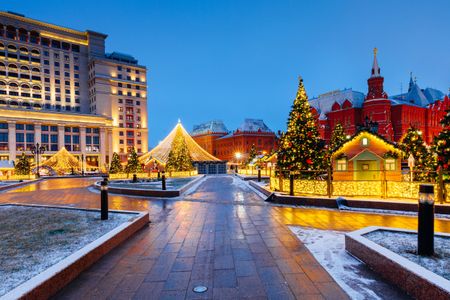 Festive Winter Wonderland — 150-piece jigsaw puzzle