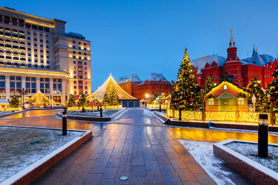 Festive Winter Wonderland — 150-piece jigsaw puzzle
