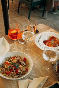 Gourmet Italian Lunch — 300-piece jigsaw puzzle