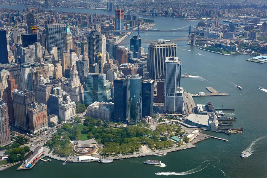Manhattan Skyline Aerial View — 500-piece jigsaw puzzle