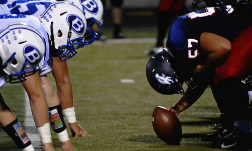 Gridiron Face-Off — 300-piece jigsaw puzzle