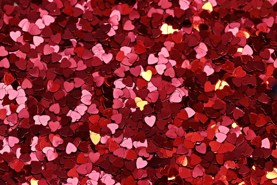 Heart Confetti Delight — 200-piece jigsaw puzzle