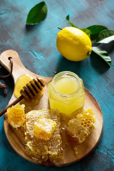 Honey and Lemon Delight — 200-piece jigsaw puzzle