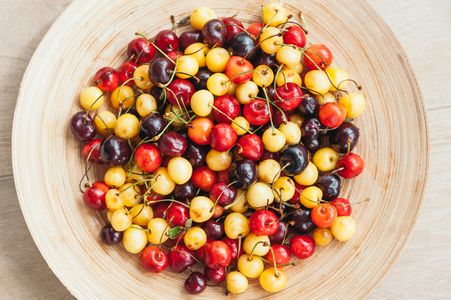 Colorful Cherry Medley — 200-piece jigsaw puzzle