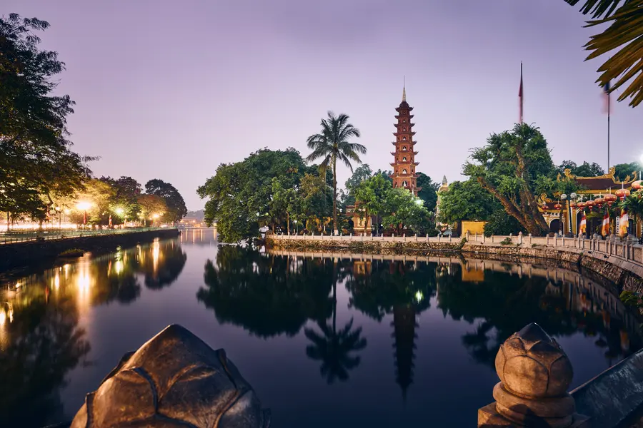 Twilight Over Pagoda — 300-piece jigsaw puzzle